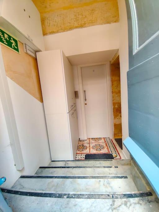 Cove 532 By Savynomad Harbour Residences Wow View 발레타 외부 사진