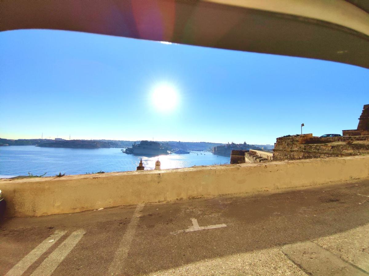 Cove 532 By Savynomad Harbour Residences Wow View 발레타 외부 사진